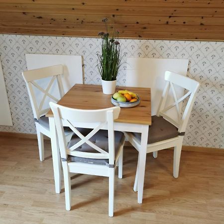 Molle Annexet -Lantlig Gastsvit I Rolfstorp Bagian luar foto